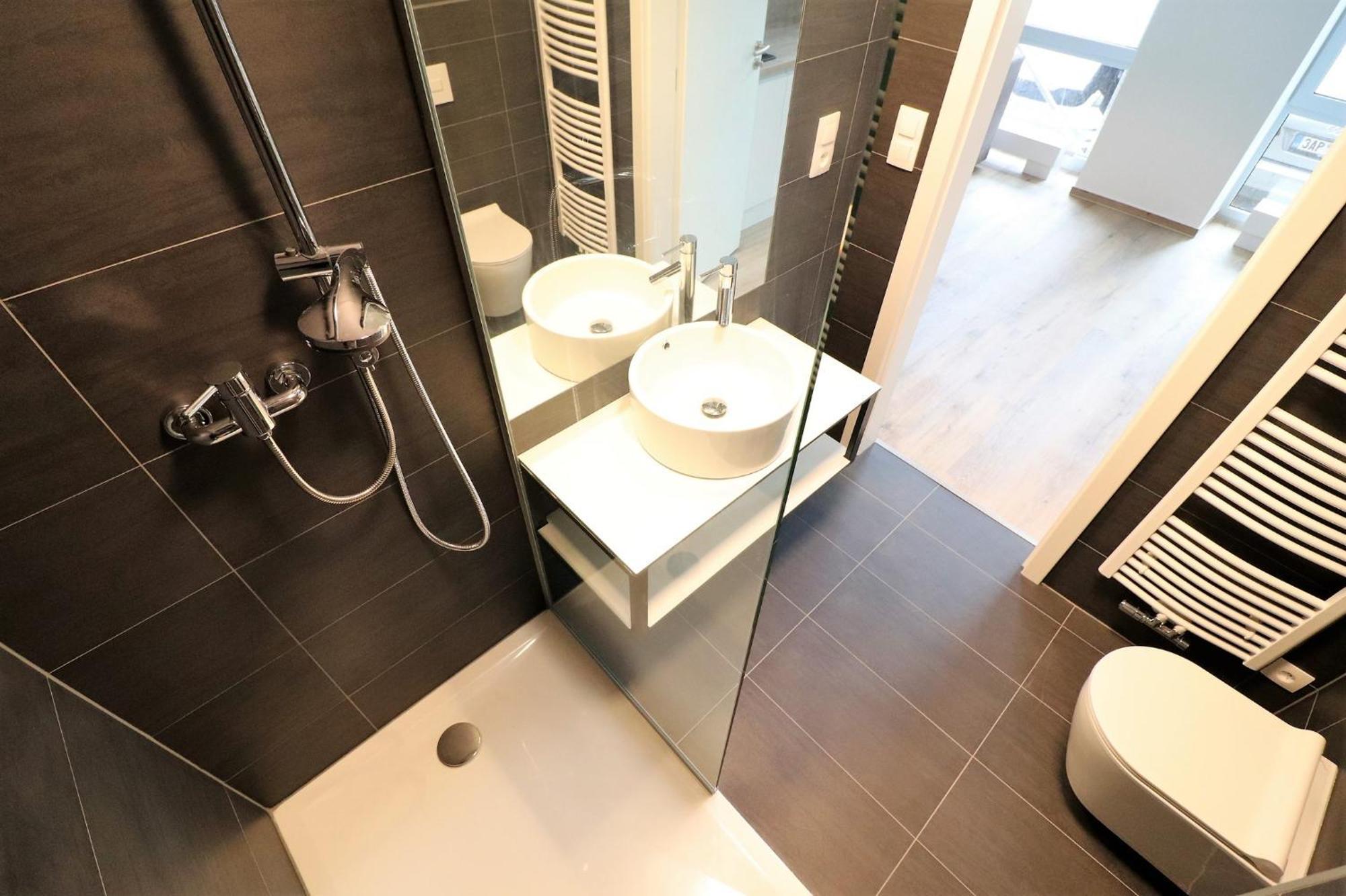 Park Tower Apartment V Centru Zlina المظهر الخارجي الصورة